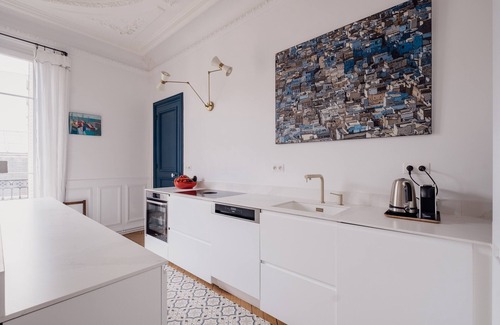 Parchamp–Albert Kahn Apartment | Blue & White Brilliance, by Veeve