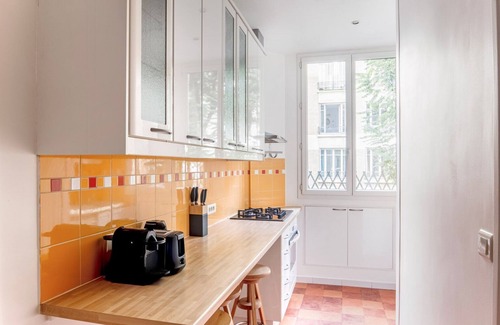 Quartier de la Plaine-de-Monceaux Apartment | Blueground | Porte de Champerret, elev, nr Neuilly