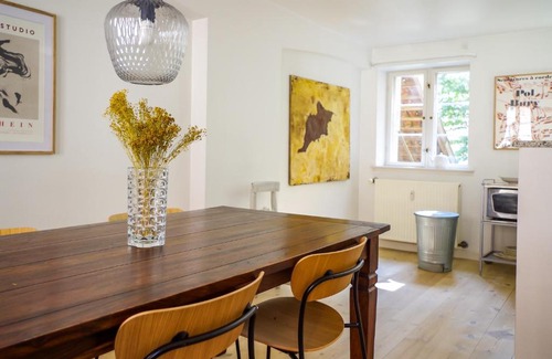 Copenhagen K Apartment | Bright apartment next to the King's Garden