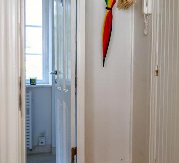 Copenhagen K Apartment | Bright apartment next to the King's Garden