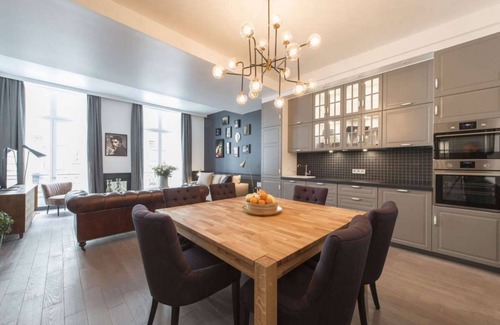 Enfants-Rouges Apartment | Buckingham, 2BR/2BA, 6 people