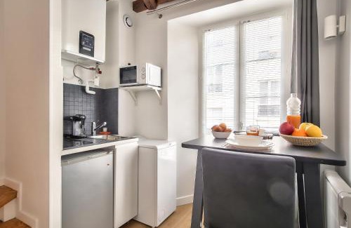 Quartier de la Porte-Saint-Denis Apartment | Charming Duplex Studio in the heart of Paris