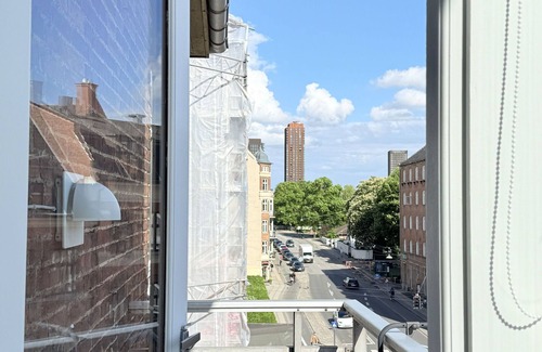 Copenhagen SV Apartment | City Apartment in Copenhagen with 2 bedrooms sleeps 4