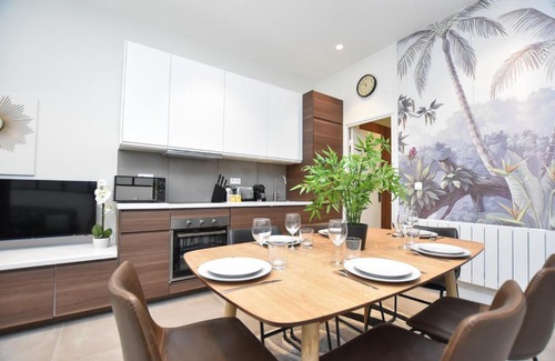 Saint-Vincent-de-Paul Apartment | CMG - Gare de l'Est - Marché Saint Pierre