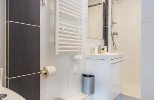 Malakoff Apartment | CMG Porte de Châtillon - Malakoff VII