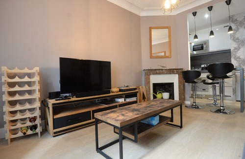 12th Arrondissement Apartment | Comfortable apartment near Bois de Vincennes