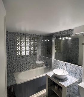 Saint-Thomas-d'Aquin Apartment | Cozy Parisian apartment in Saint Germain des Prés