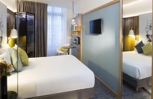Palais-Royal Hotel | Drawing Hotel