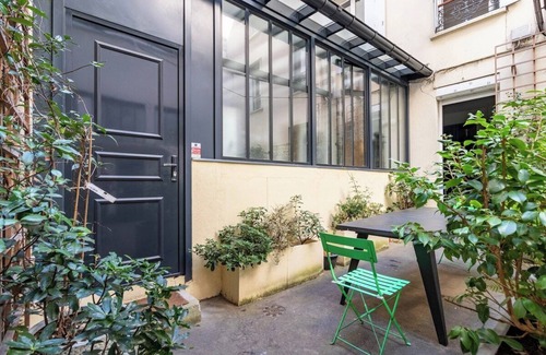 Ternes Apartment | Elegant and Bright Apartment - Champs-Élysées