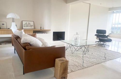 Quartier de la Porte-Saint-Denis Apartment | Exceptional duplex- Paris Centre
