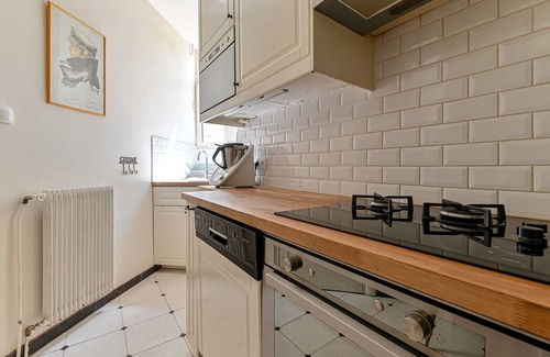 Batignolles Apartment | Florence St. Lazare 2 bedroom apartment