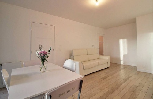 Billancourt–Rives de Seine Apartment | 48 m² Apartment ∙ 1 bedroom ∙ 1 guest