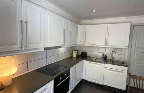 Amager Apartment | Fully furnished room with shared kitchen and bathroom7