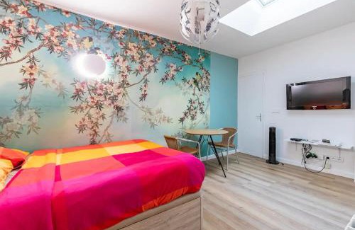 Saint-Vincent-de-Paul Apartment | Gare du Nord Confortable pied à terre avec patio
