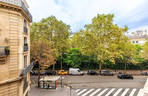 17th Arrondissement Apartment | GuestReady - Bright and Homely Apt in Batignolles