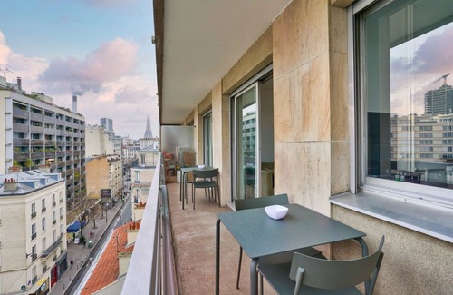 Quartier de Javel Apartment | GuestReady - Charming stay with a view