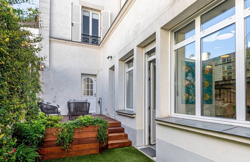 Vincennes House | GuestReady - Terraced Family Home