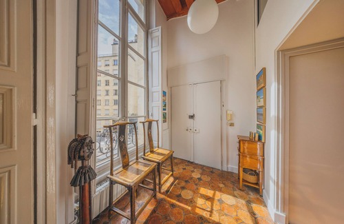 Saint-Thomas-d'Aquin Apartment | Historical apartment 3BR/3.5BA close to the river in the 7th