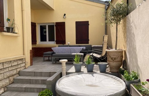 Vanves House | House 156m2, 5 bedrooms and garden in Malakoff
