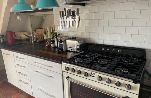Arsenal Apartment | Huge. 4beds In Marais Listed Bldg. Quiet, Sunny And Central.