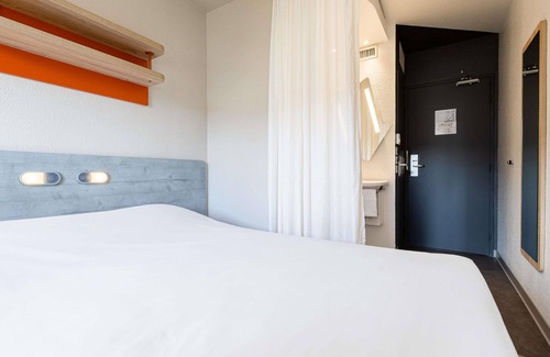 Le Kremlin-Bicetre Hotel | ibis budget Paris Porte d' Italie Ouest