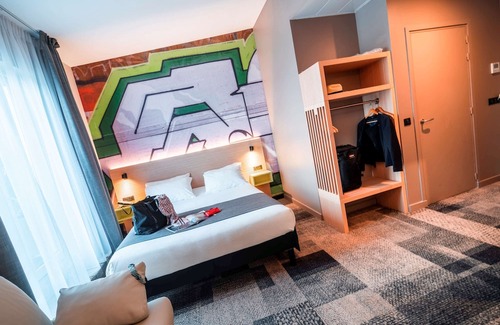 Clamart Hotel | Ibis Styles Clamart Gare Grand Paris