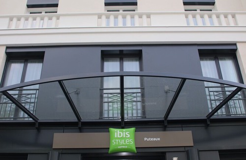 Puteaux Hotel | Ibis Styles Puteaux Paris La Defense