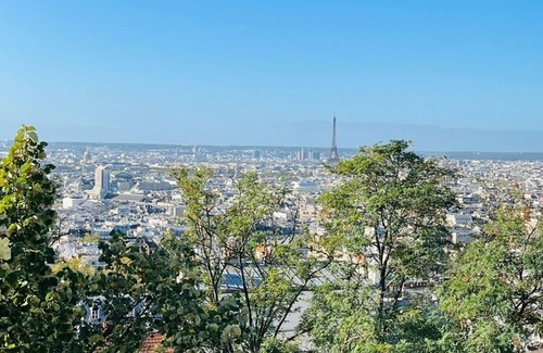 Montmartre Apartment | In the Heart of Montmartre
