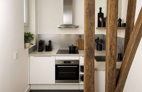 Odeon Apartment | Jardin du Luxembourg: Superb apartment with lift