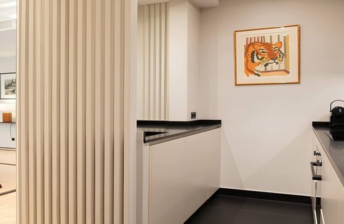 Saint-Thomas-d'Aquin Apartment | L’Appartement Bon Marché – A Saint-Germain Luxury Escape