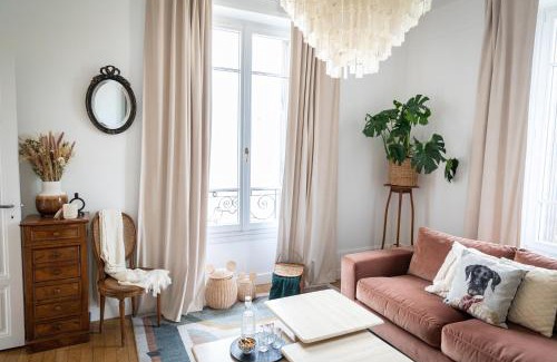 Lesches Apartment | LA GRANDE MAISON LGM