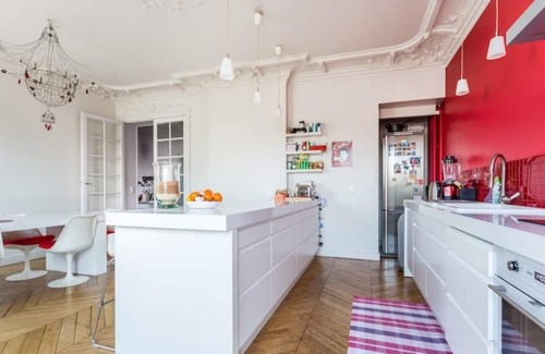 Quartier de la Plaine-de-Monceaux Apartment | Large Charming Flat /Central Paris : Arc de Triomphe ; Champs-Elysées
