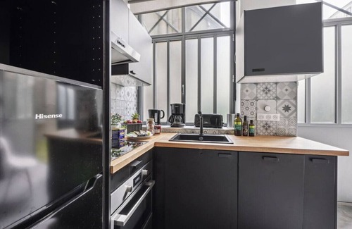 Arsenal House | Lavie Maison: Marais & Historic & Central