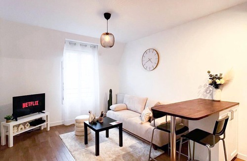 Villiers-sur-Marne Apartment | Le Nid Chid Entre Paris et Disneyland