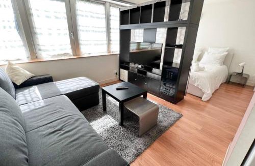Le Kremlin-Bicetre Apartment | Le refuge paisible, parking, proche Paris