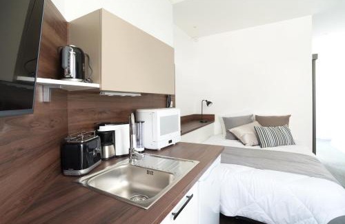 17th Arrondissement Apartment | Les cles du 27 Paris