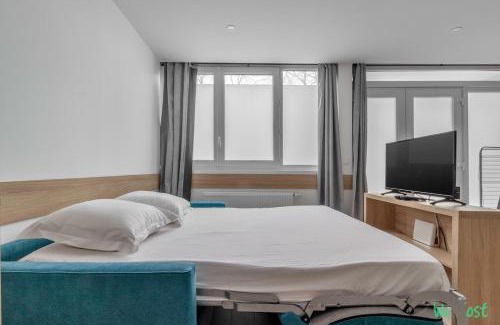 Vanves Apartment | Louis Vicat 6 - CI - Ideal apartment for 4 Paris Expo Porte de Versailles