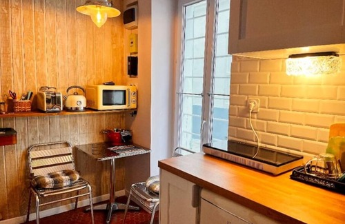 Montmartre Apartment | Lovely 2 room flat Paris Montmartre
