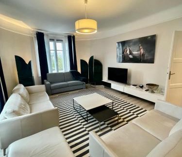 Ternes Apartment | Luxury apartment Times Square district