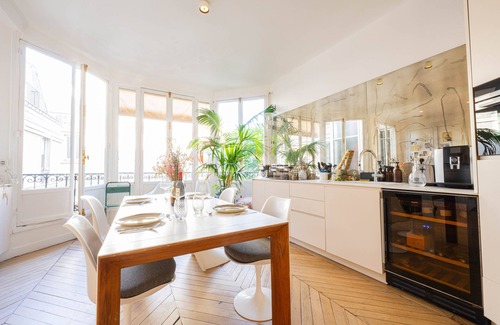 6th Arrondissement Apartment | Luxury family apartment