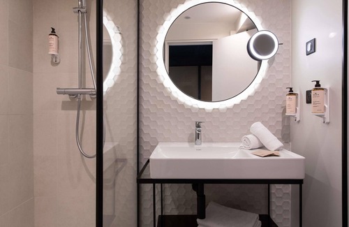 Quartier de la Salpetriere Hotel | Mercure Paris Bercy Bibliothèque