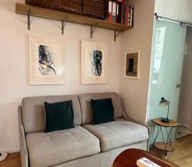 Montmartre Apartment | Montmartre Bright & Quiet