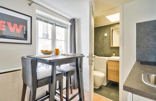 Quartier de la Porte-Saint-Denis Apartment | New and Bright Studio in the Heart of Paris (1G)