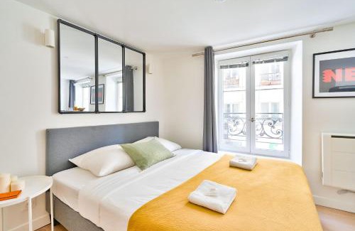 Quartier de la Porte-Saint-Denis Apartment | New and Bright Studio in the Heart of Paris (1G)