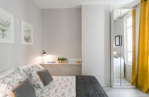Epinettes Apartment | Nice apartment in Paris