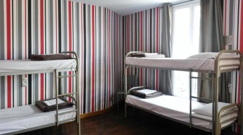 Croulebarbe Hostel | Oops! Latin quarter by Hiphophostels