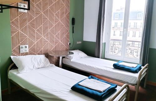 Croulebarbe Hostel | Oops! Latin quarter by Hiphophostels