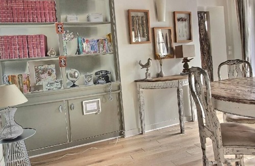 Saint-Gervais Apartment | Parisian Home|204304|2 chambres|St Paul