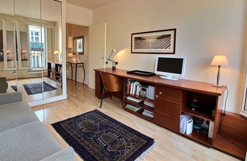 Notre-Dame-des-Champs Apartment | Parisian Home|S06355|Studio|Montparnasse - Maine