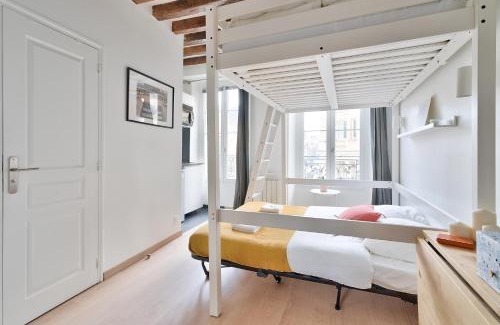 Quartier de la Porte-Saint-Denis Apartment | Pretty Mezzanine Studio in the Heart of Paris (2F)